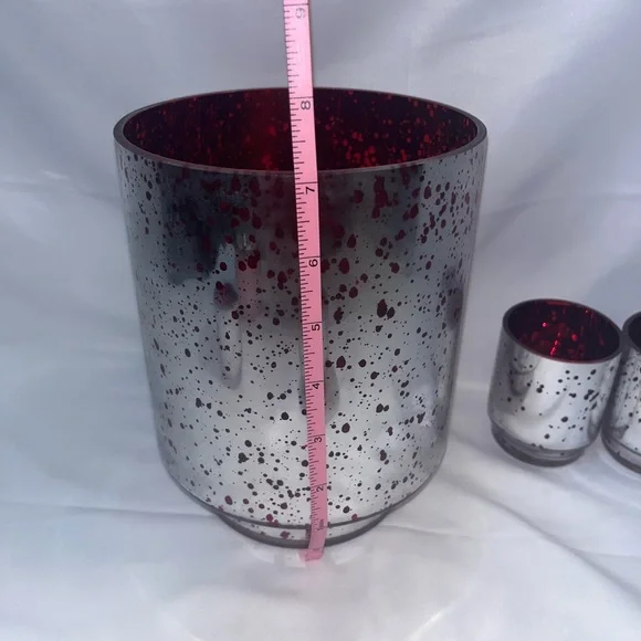 *Discontinued* Yankee Candle Holiday Speckled Silver and Red Candle Holder Set.